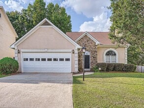 Building Photo - 2817 Manor Glen Ln NW