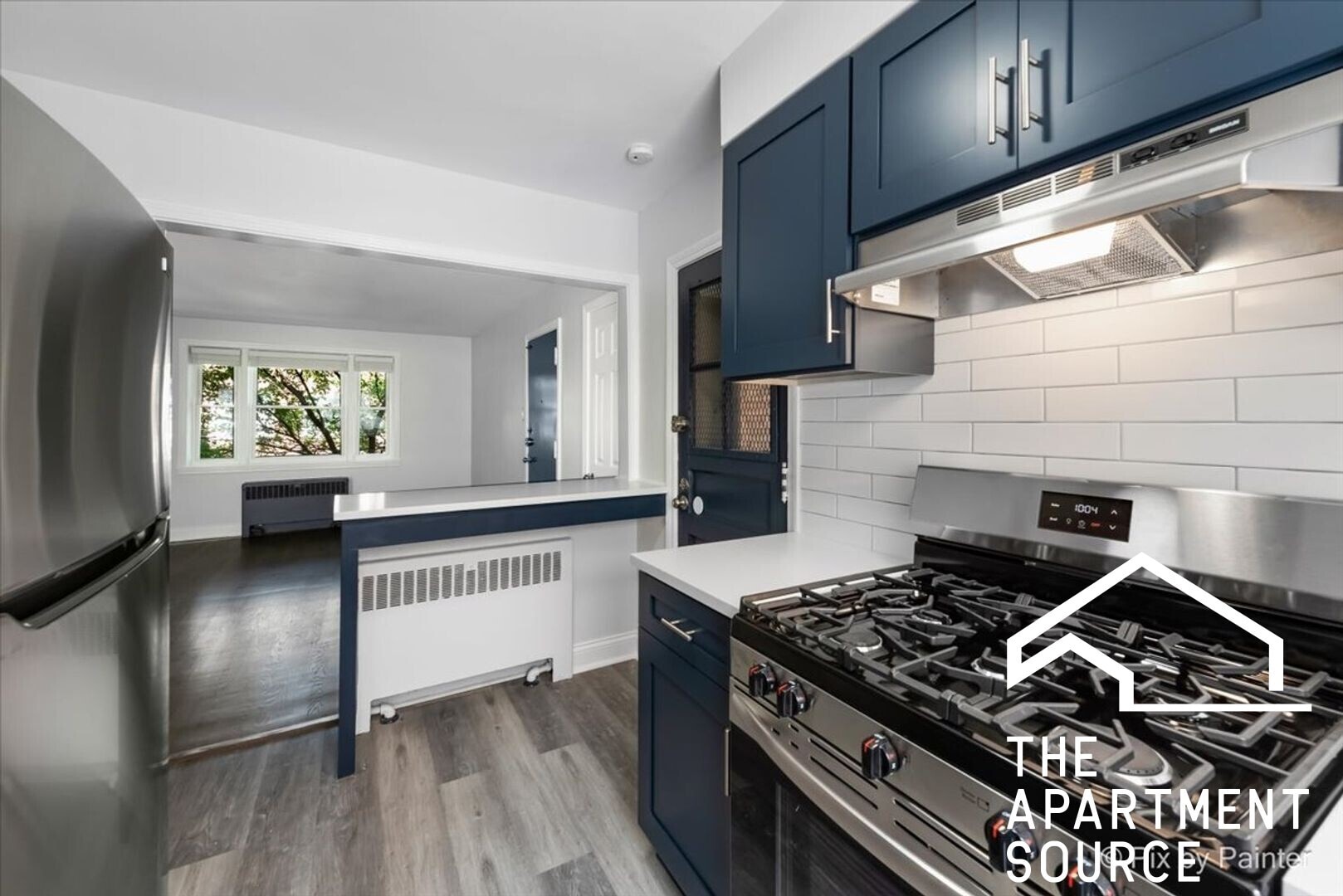 Building Photo - 2711 W Berwyn Ave