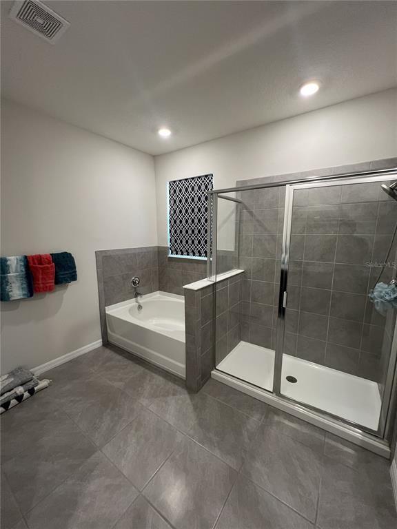 Building Photo - 1509 Tropical Oasis Ave