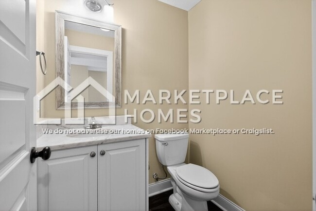 Building Photo - 2235 Perrins Ln