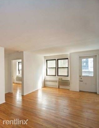 Building Photo - 77 W 15th St