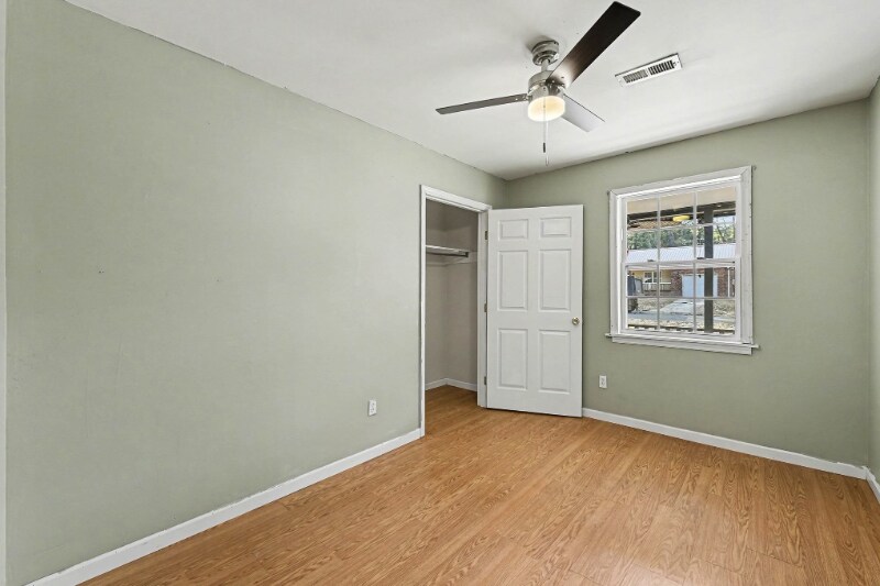 Building Photo - 115 Loblolly Ln