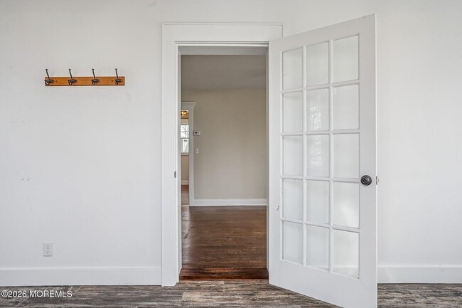 Building Photo - 108 Burlington Ave