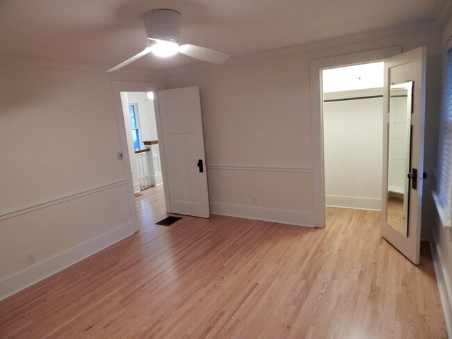 Building Photo - 116 E Madison Ave