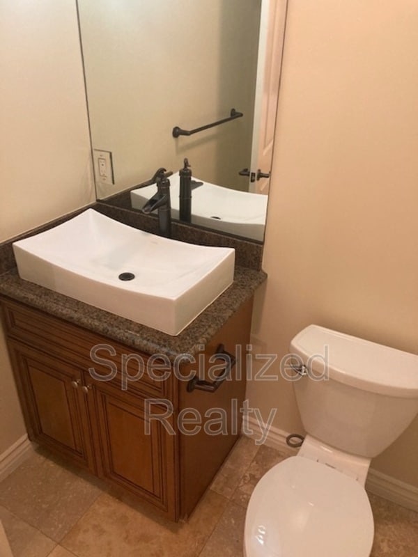 Building Photo - 10921 Whipple St