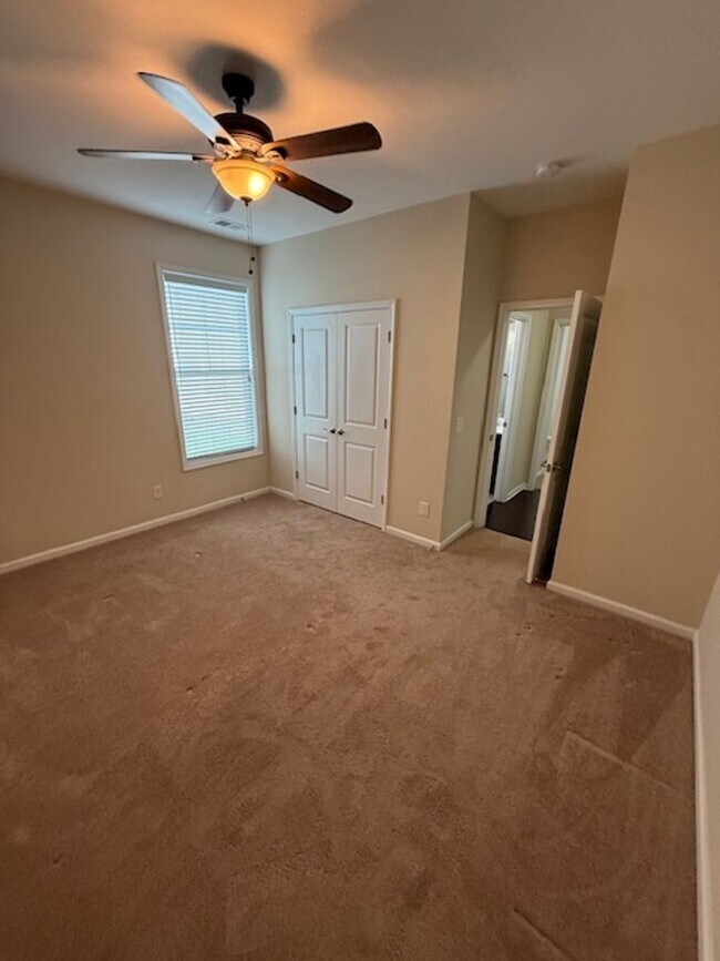Building Photo - 18 Yonges Island Dr
