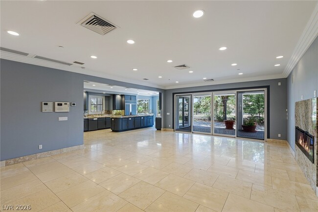Building Photo - 41 Cascade Creek Ln
