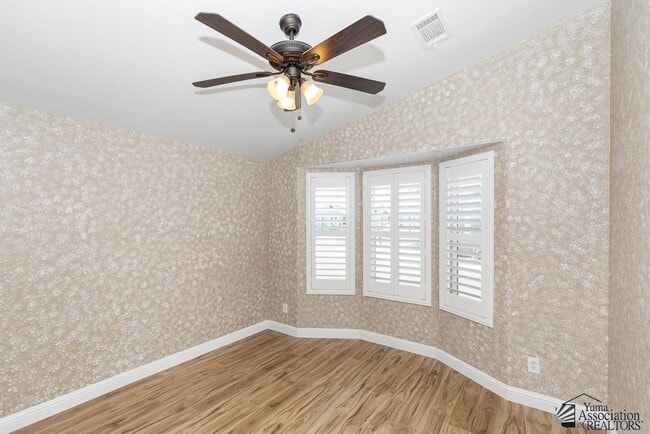 Building Photo - 5584 E 34th St