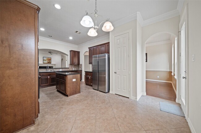 Building Photo - 14443 Basalt Ln
