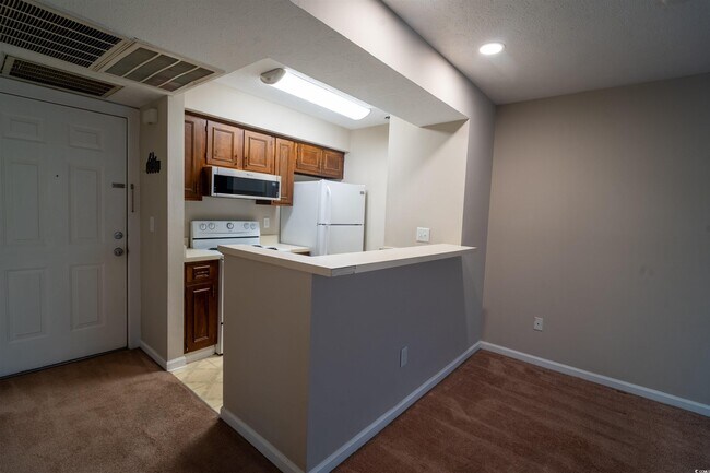 Building Photo - 4712 Cobblestone Dr