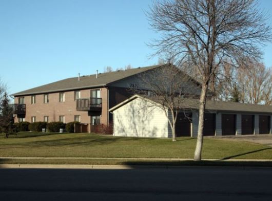 Primary Photo - M & I Apartments