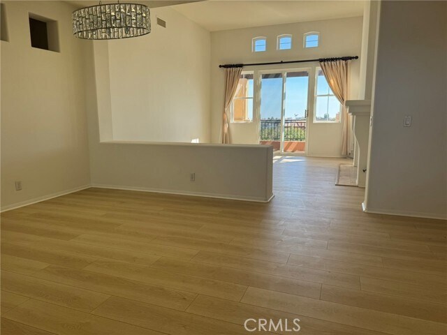 Building Photo - 15 Riva Dr