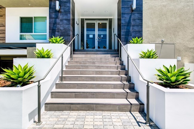 Building Photo - MODERNO Luxury Living East