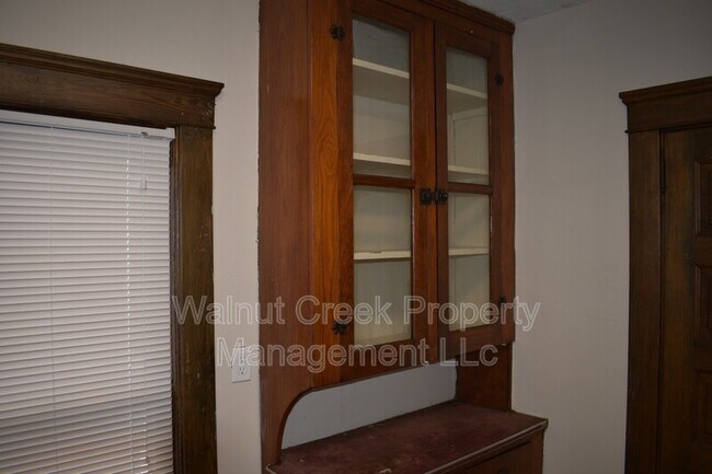 Building Photo - 1309 Middle Ave