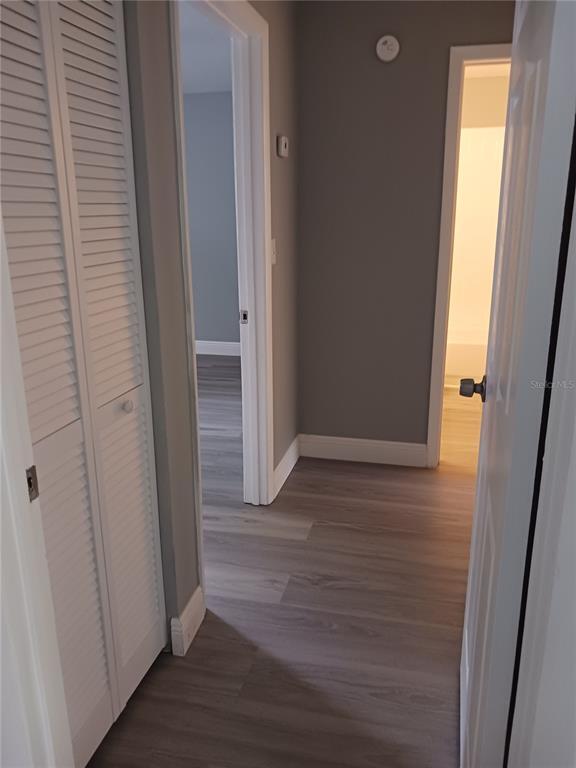 Building Photo - 6123 SW 10th Pl