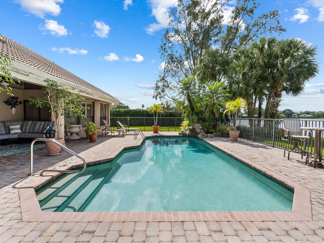 Building Photo - 7511 Brigantine Ln