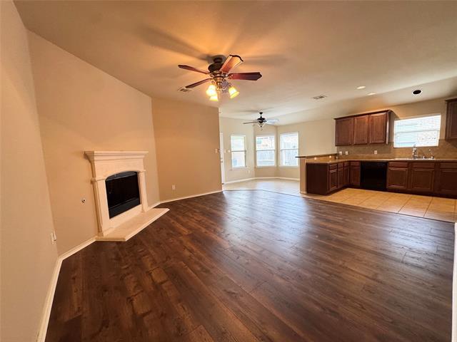 Building Photo - 9709 Straightaway Dr