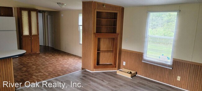 Building Photo - 3 br, 2 bath House - 2312 Cosmos Ave