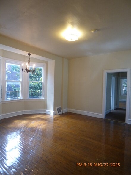 Building Photo - 3417 Race St
