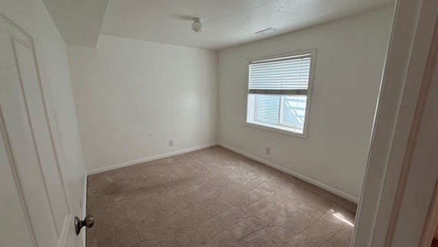 Building Photo - 1581 Durocher Ln