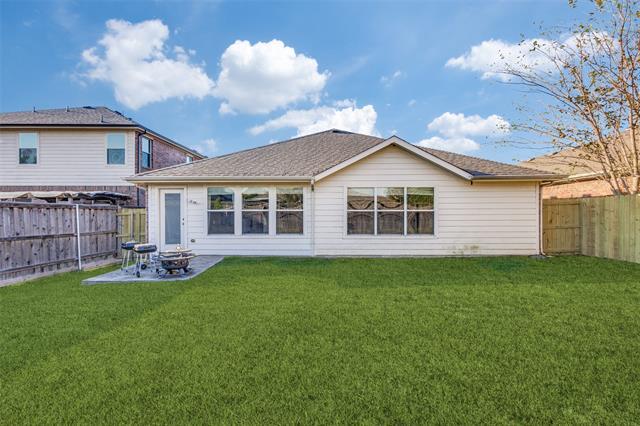 Building Photo - 509 Creekside Dr