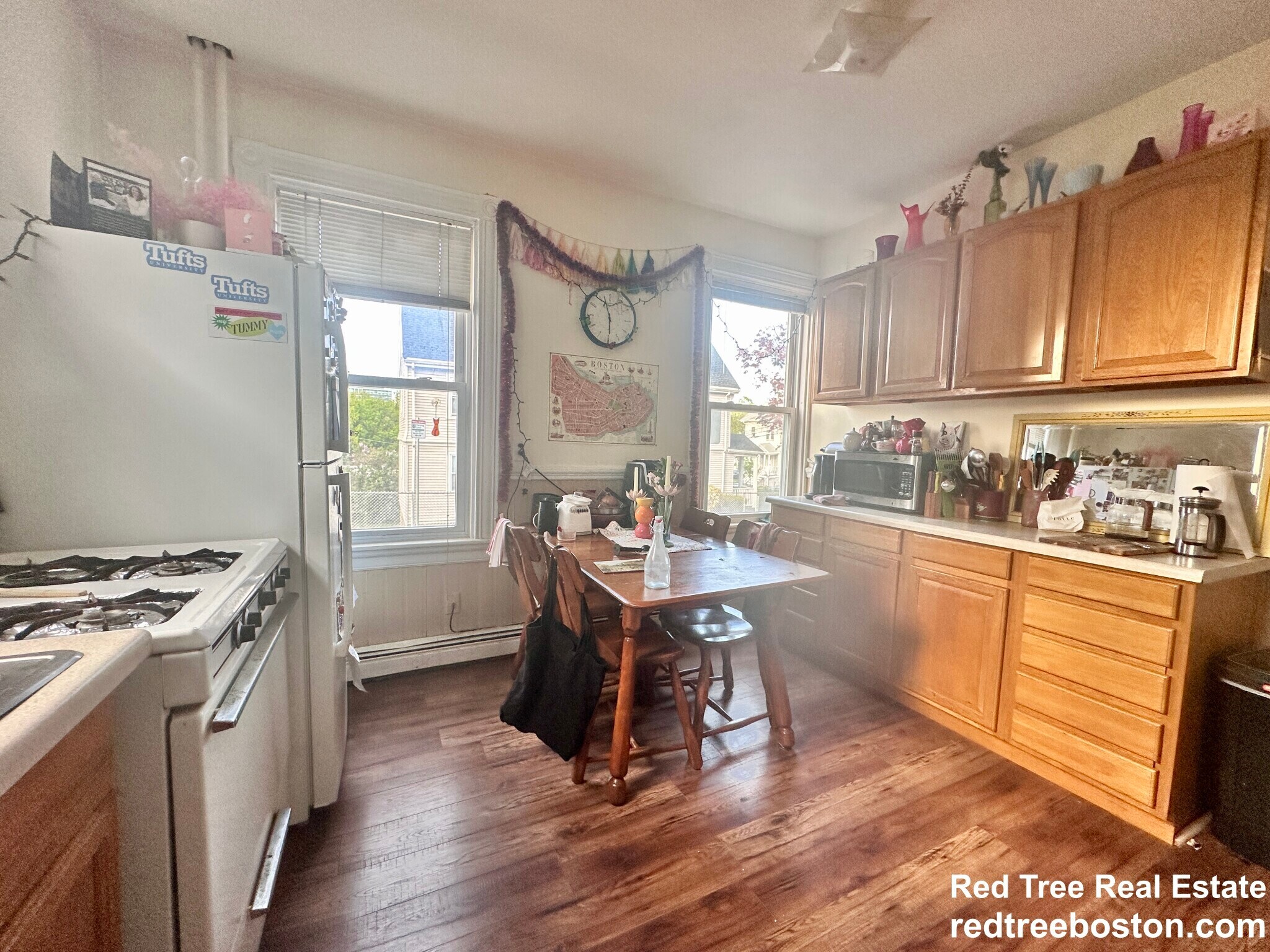 Building Photo - 52 Dustin St