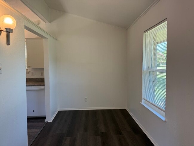 Building Photo - Nice property in Richardson....
