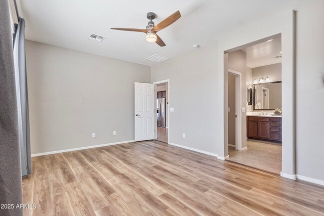 Building Photo - 22771 E Via Del Palo