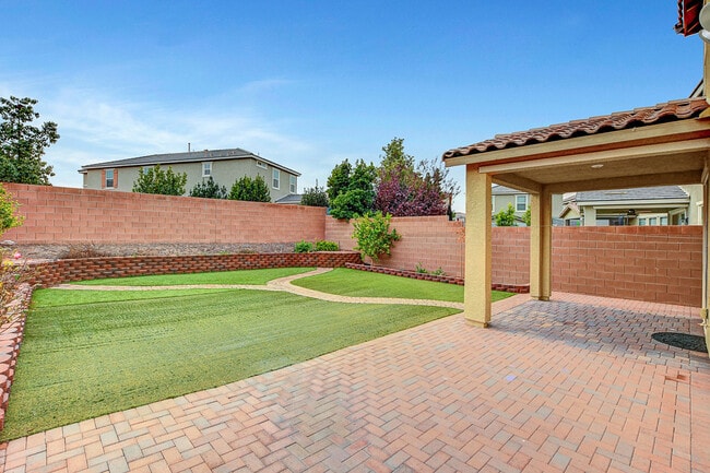 Building Photo - 3017 Termini Ave