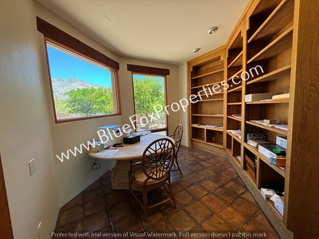 Building Photo - 5661 E Shadow View Ct
