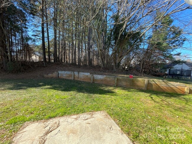 Building Photo - 6421 Sunman Rd