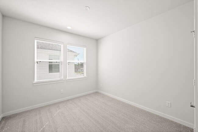 Building Photo - 4002 Elser St