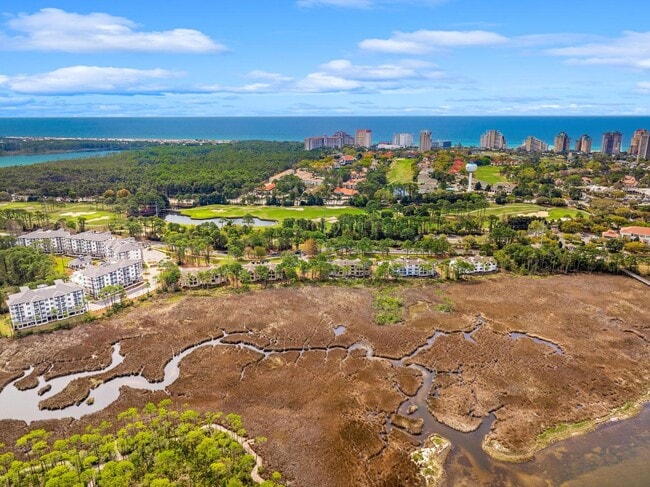 Building Photo - 8983 Heron Walk Dr