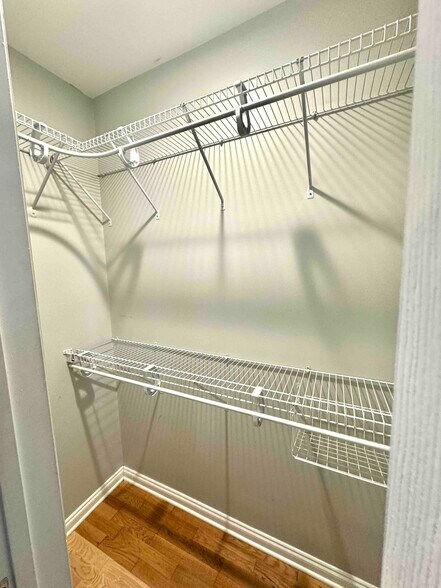 Building Photo - 1011 Maynor St