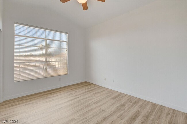 Building Photo - 8401 Desert Quail Dr