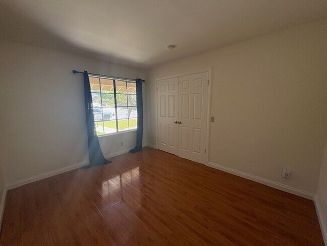 Building Photo - Welcome to your dream home in beautiful Th...
