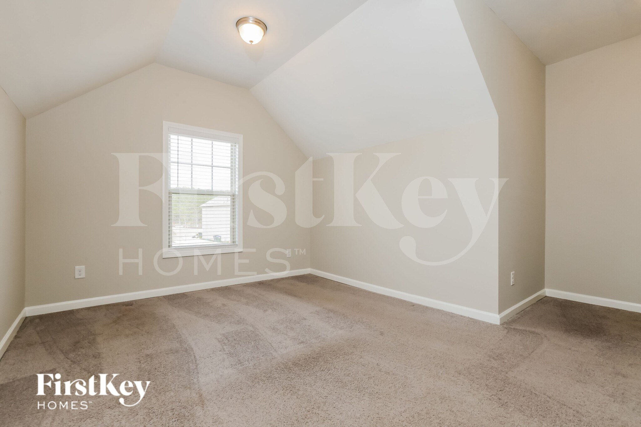 Building Photo - 4895 Frontier Dr