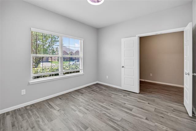 Building Photo - 5913 Pensby Dr