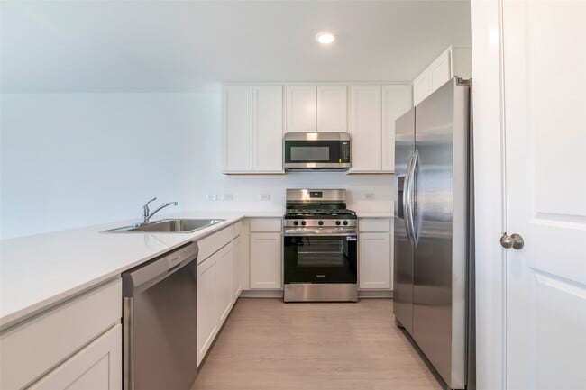 Building Photo - 21526 Willow River Canyon Ln