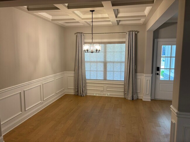 Building Photo - 311 Mulberry Crossing Dr