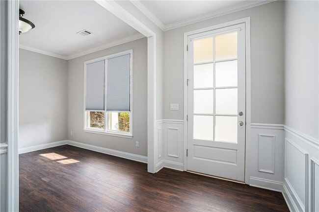 Building Photo - 308 Market Ct
