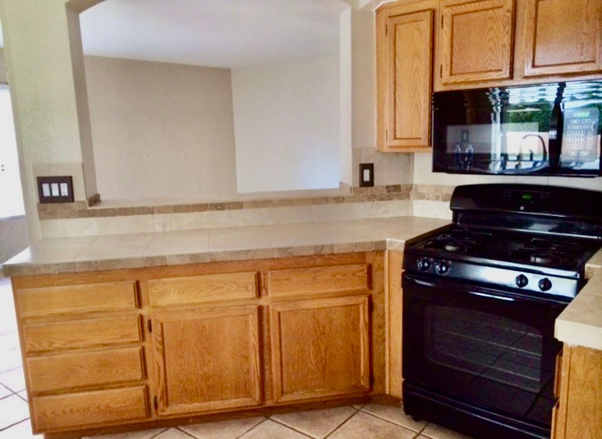 Building Photo - 39259 Via Las Sintras