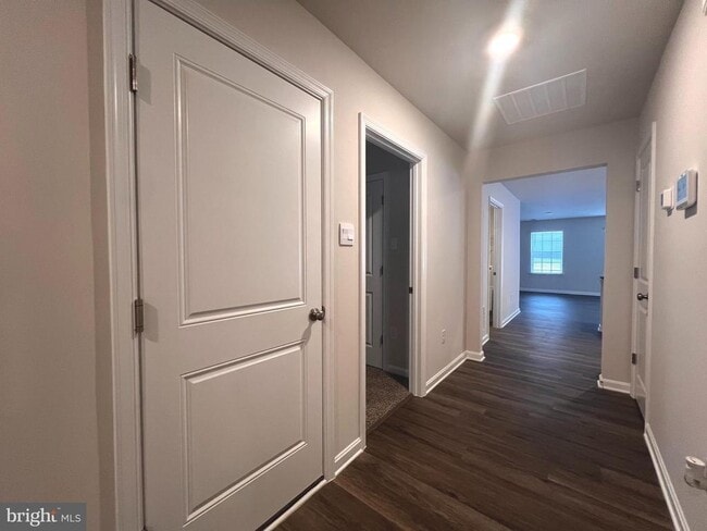 Building Photo - 359 Toulouse Ln