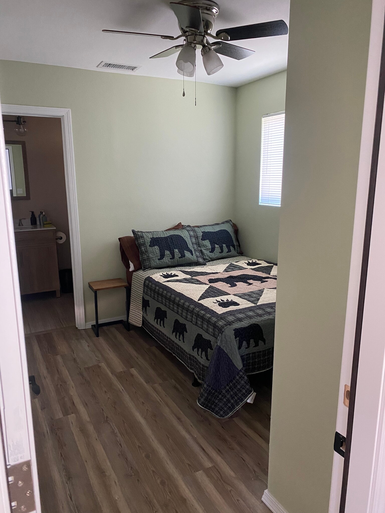 2nd Primary Suite (at the other end of the house) - 10044 Carlton Hills Blvd