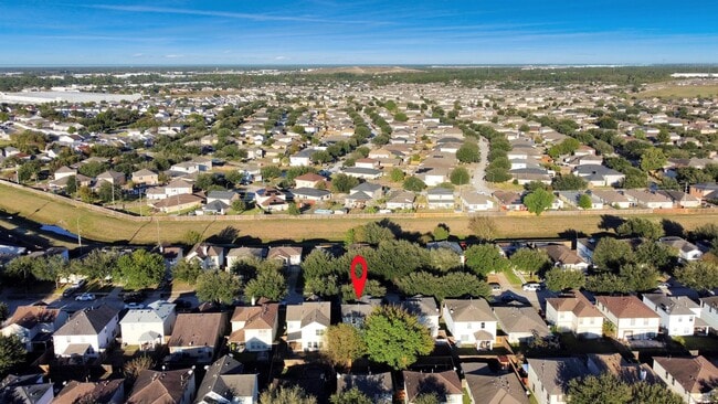 Building Photo - 19019 Remington Park Dr