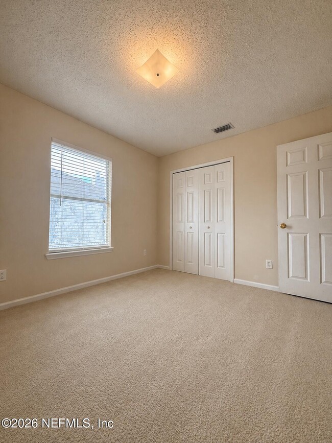 Building Photo - 3150 Highland Grove Dr