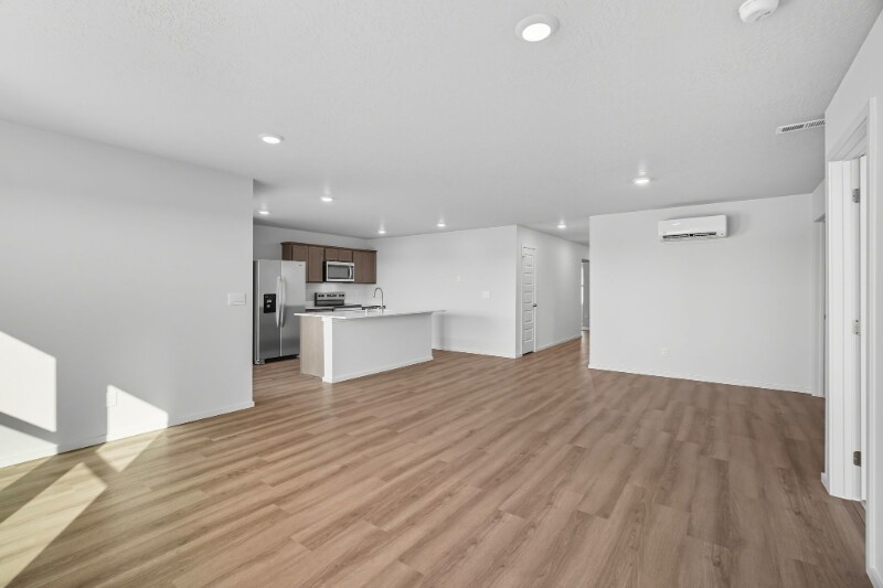 Building Photo - 806 K St