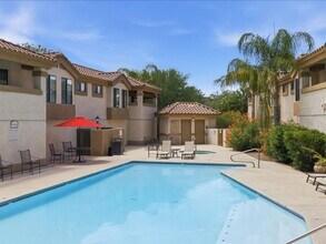 Building Photo - Charming 1 Bed / 1 Bath with Resort-Style Amenities!