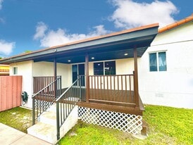 Building Photo - 8260 SW 27th Ter