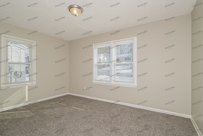 Building Photo - 3607 Dixie Dr